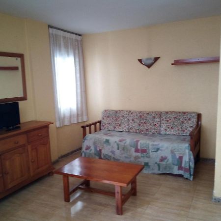 Apartaments Ar Easy Borodin โยเรตเดมาร์ ภายนอก รูปภาพ
