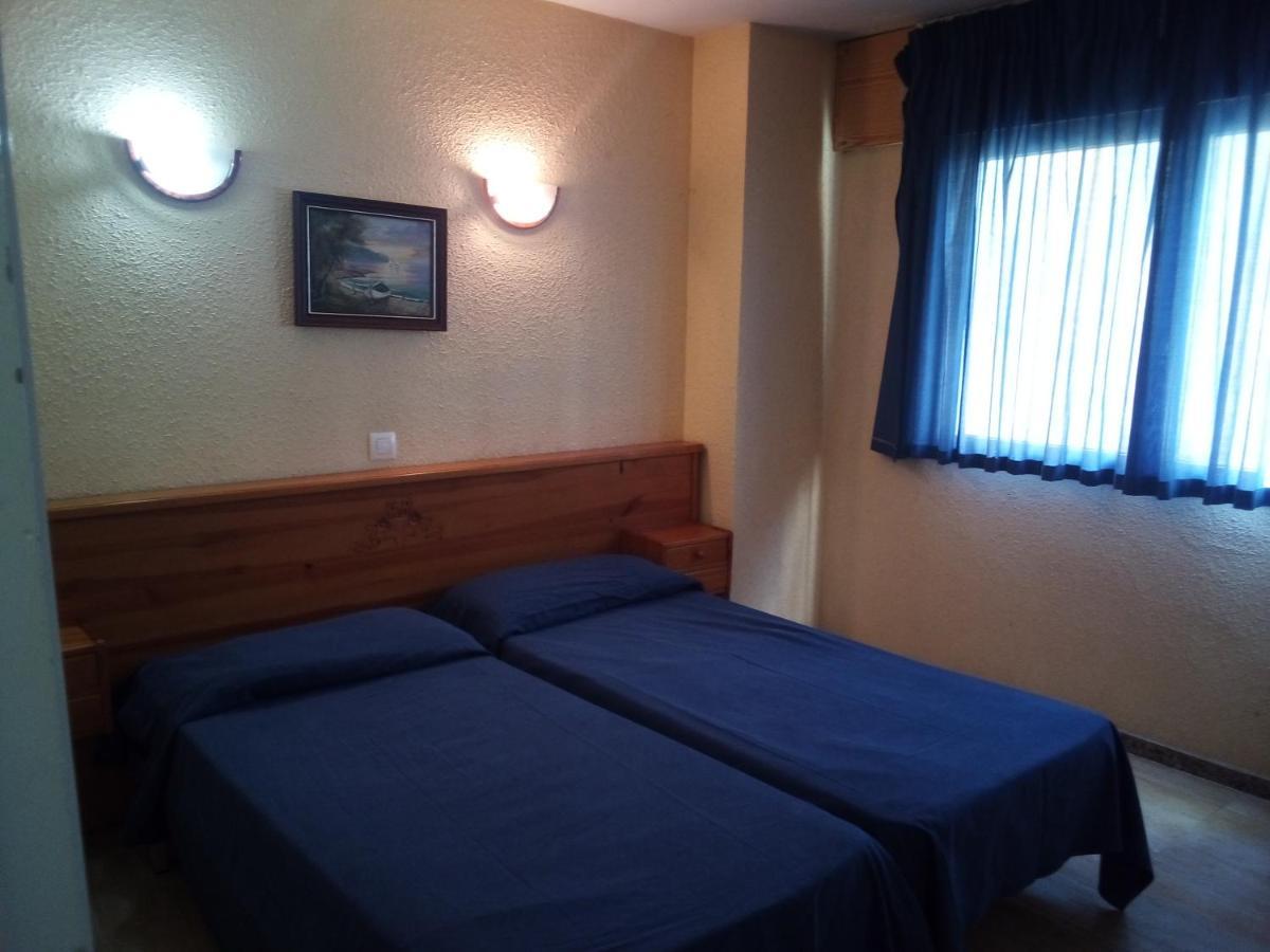 Apartaments Ar Easy Borodin โยเรตเดมาร์ ภายนอก รูปภาพ