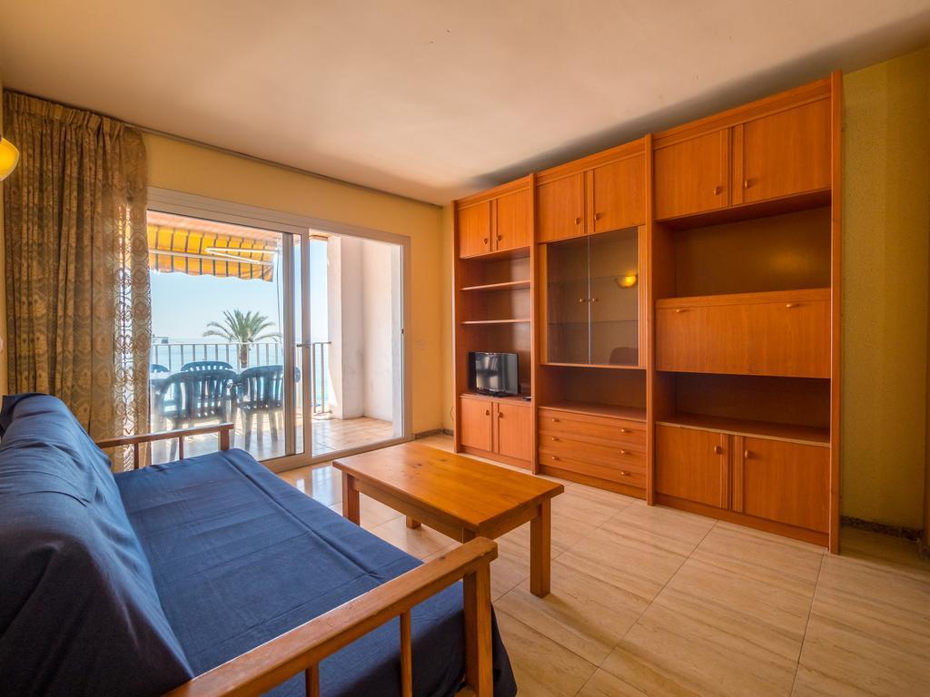Apartaments Ar Easy Borodin โยเรตเดมาร์ ภายนอก รูปภาพ