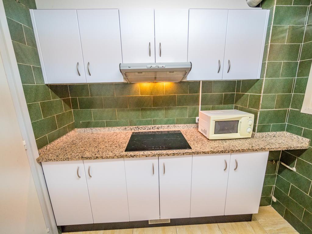 Apartaments Ar Easy Borodin โยเรตเดมาร์ ภายนอก รูปภาพ