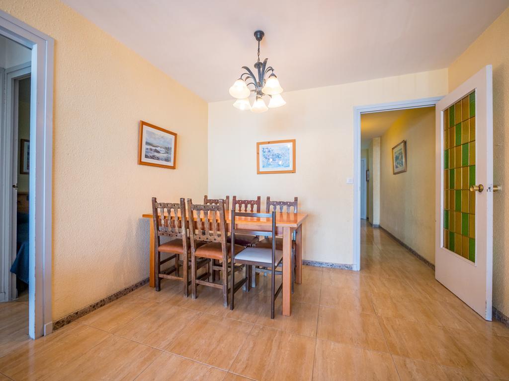 Apartaments Ar Easy Borodin โยเรตเดมาร์ ภายนอก รูปภาพ