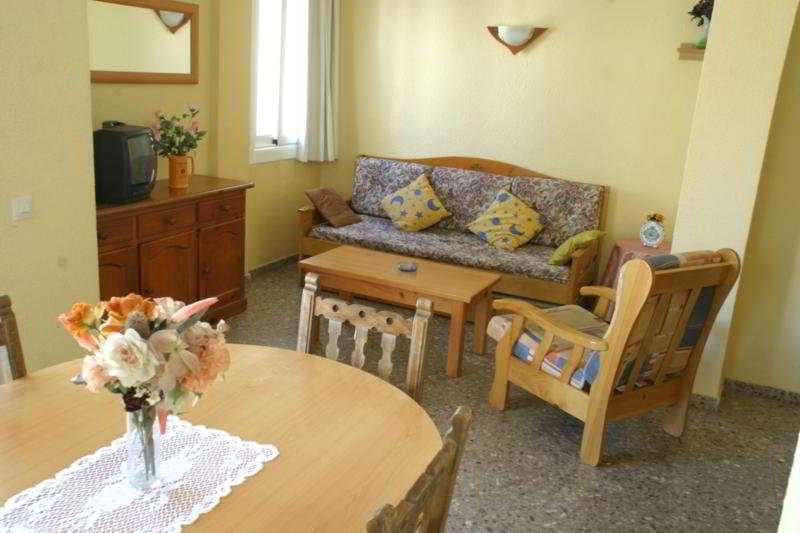 Apartaments Ar Easy Borodin โยเรตเดมาร์ ภายนอก รูปภาพ