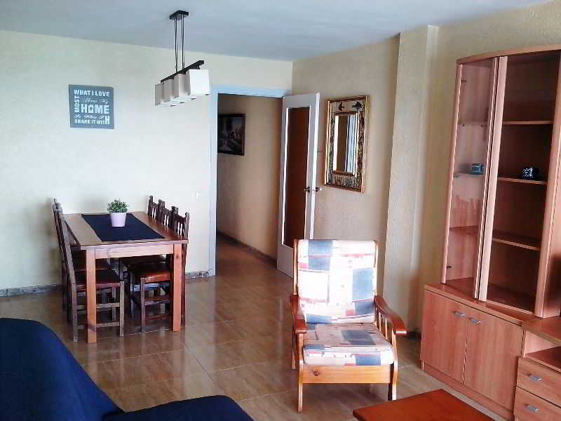 Apartaments Ar Easy Borodin โยเรตเดมาร์ ภายนอก รูปภาพ