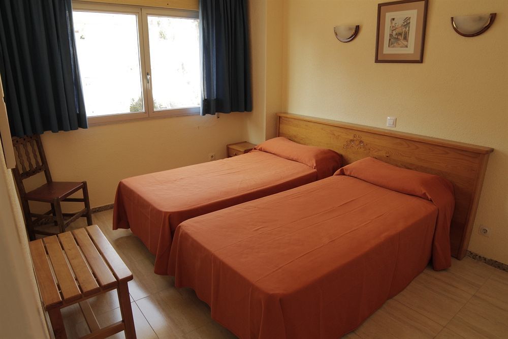 Apartaments Ar Easy Borodin โยเรตเดมาร์ ภายนอก รูปภาพ