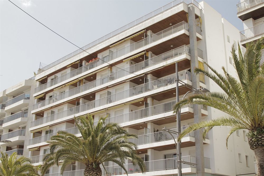 Apartaments Ar Easy Borodin โยเรตเดมาร์ ภายนอก รูปภาพ
